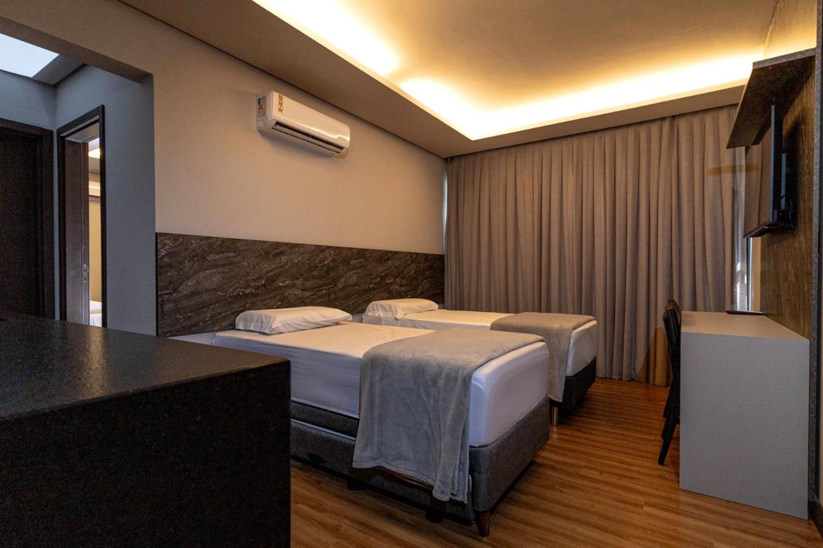 Ingleses Park Hotel ฟลอเรียนอโปลิส ภายนอก รูปภาพ