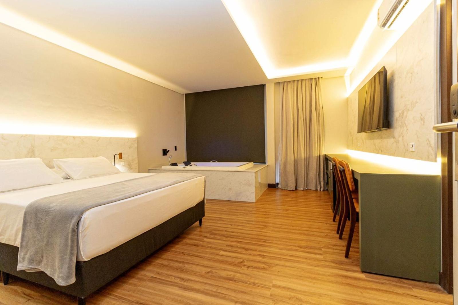 Ingleses Park Hotel ฟลอเรียนอโปลิส ภายนอก รูปภาพ